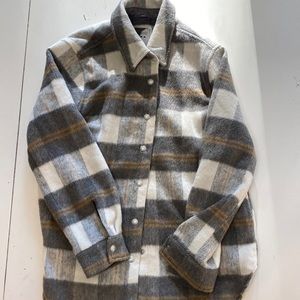 Gorgeous lined shacket!